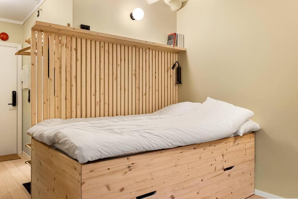 Fresh Studio Apartment, A Short Walk From Bryggen Берген Екстериор снимка
